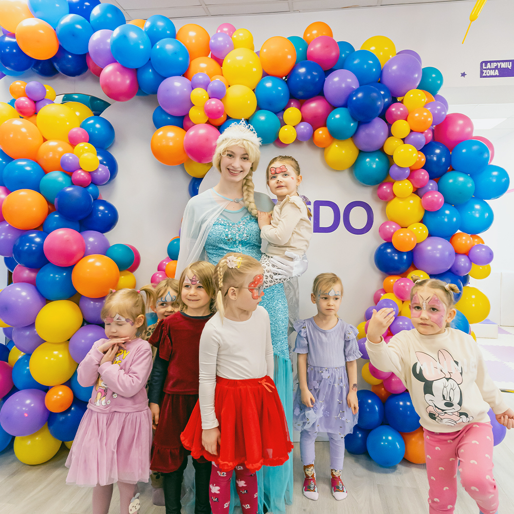 Dekoratyviniai šventės elementai - MiMiDO švenčių vaikams organizavimas